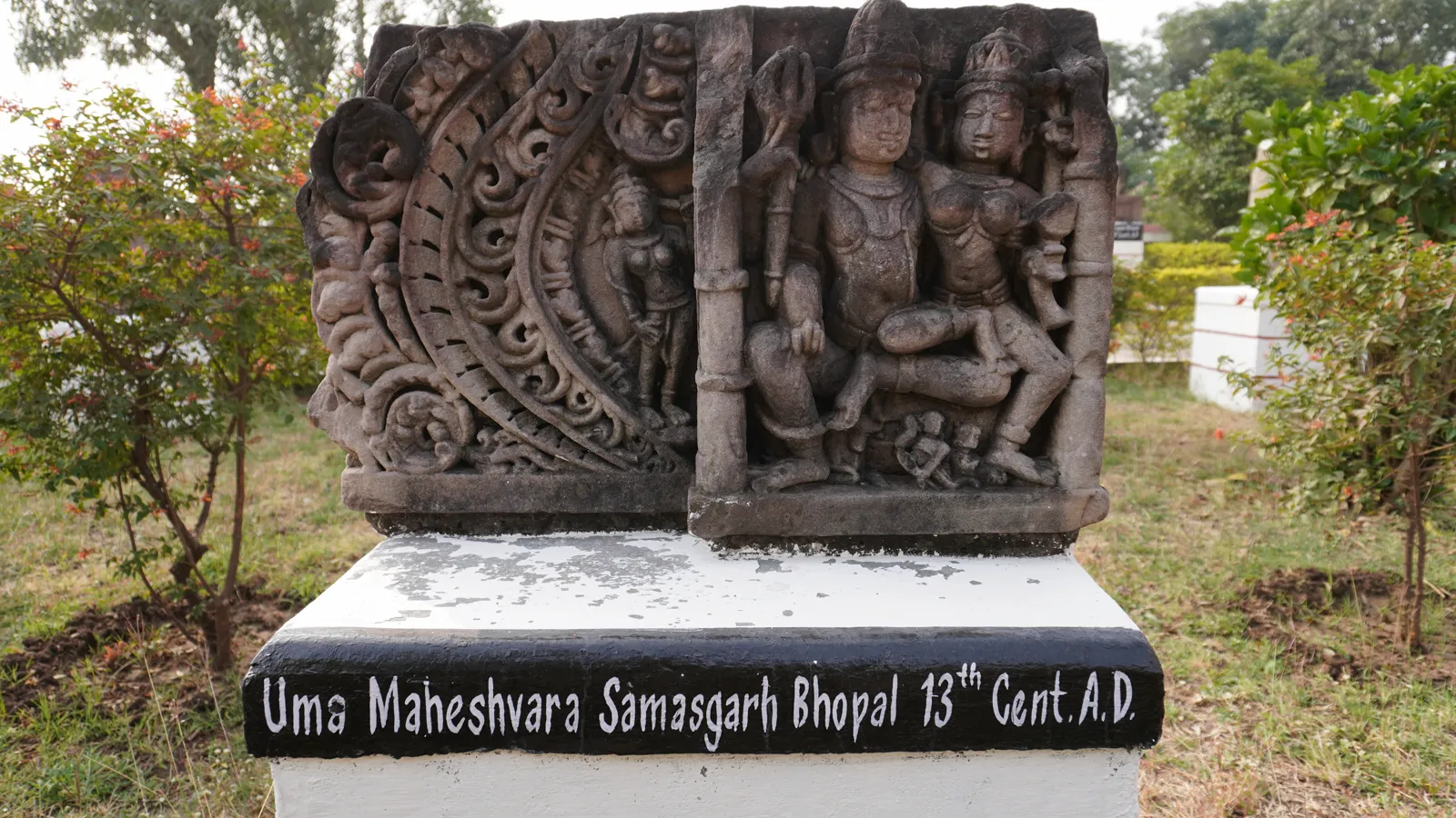 Uma-Maheshvara sculpture of Shiva and Parvati from Samasgarh, 13th century AD