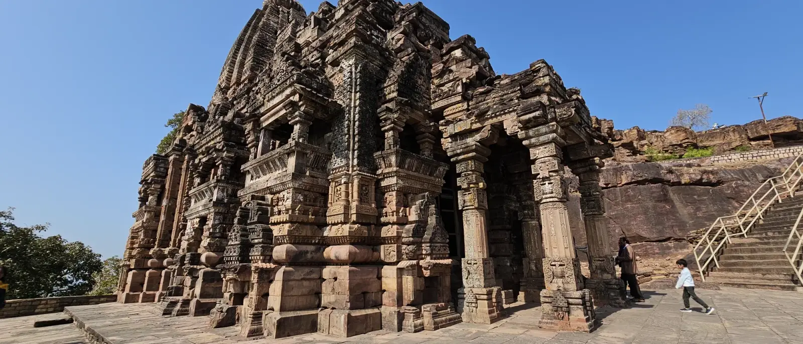 Gyaraspur — A Temple Hill Day Trip from Bhopal