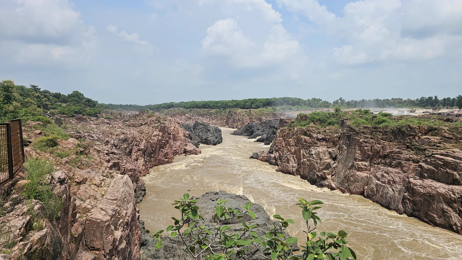The long gorge of the Ken river winding away between granite walls at Raneh