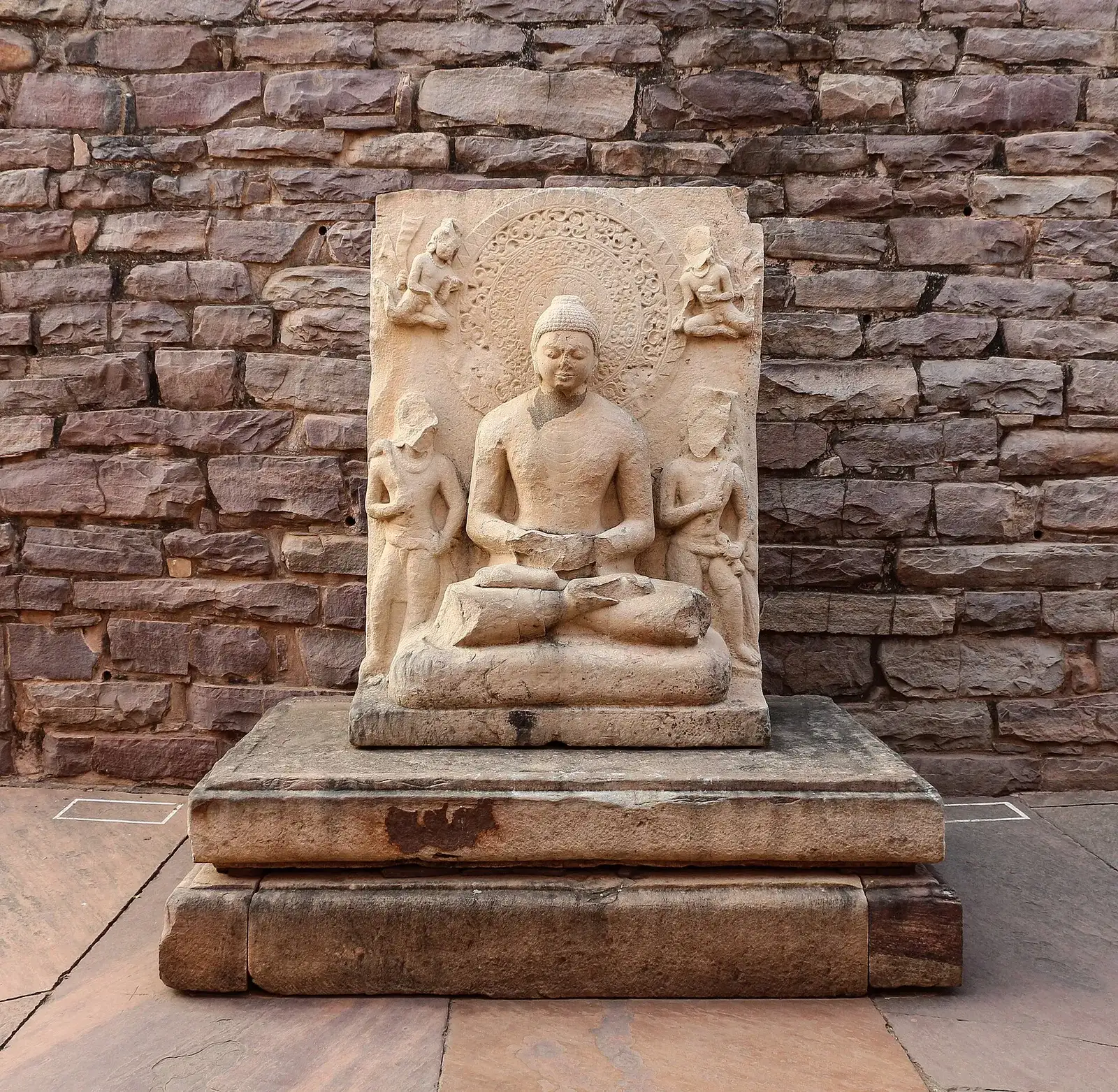 Sanchi Stupa — UNESCO Site Near Bhopal